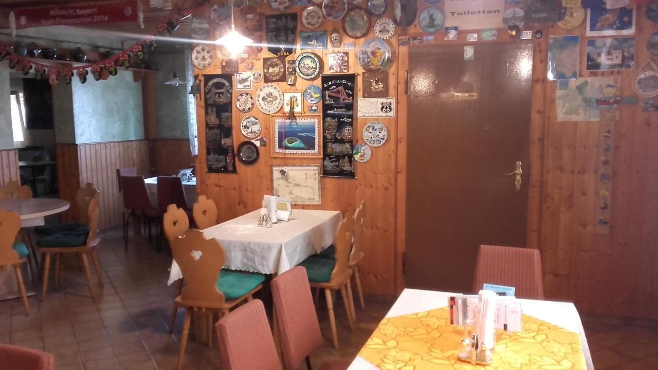 Restaurant Pension Lubusch Gahro Eksteriør billede